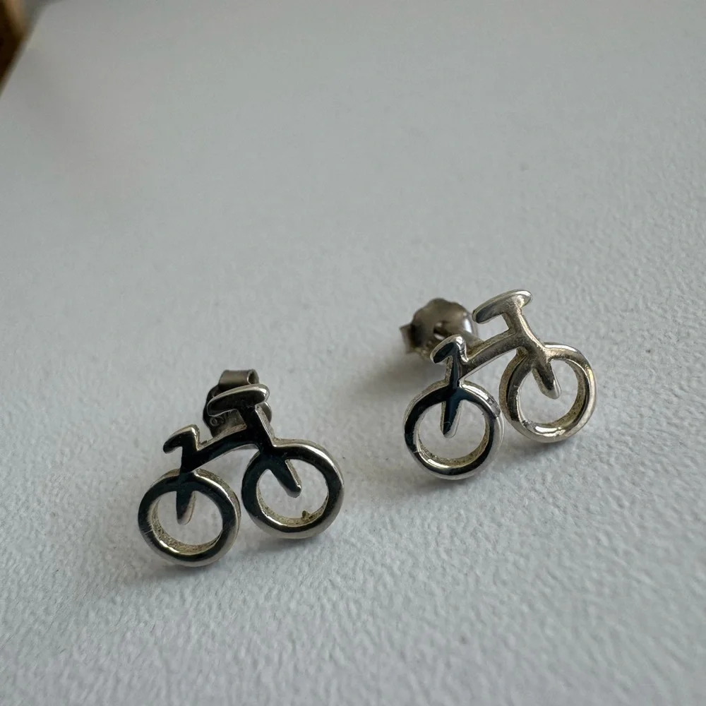 Sterling Silver Bicycle Stud Earrings 🚲 - Picture 7 of 7